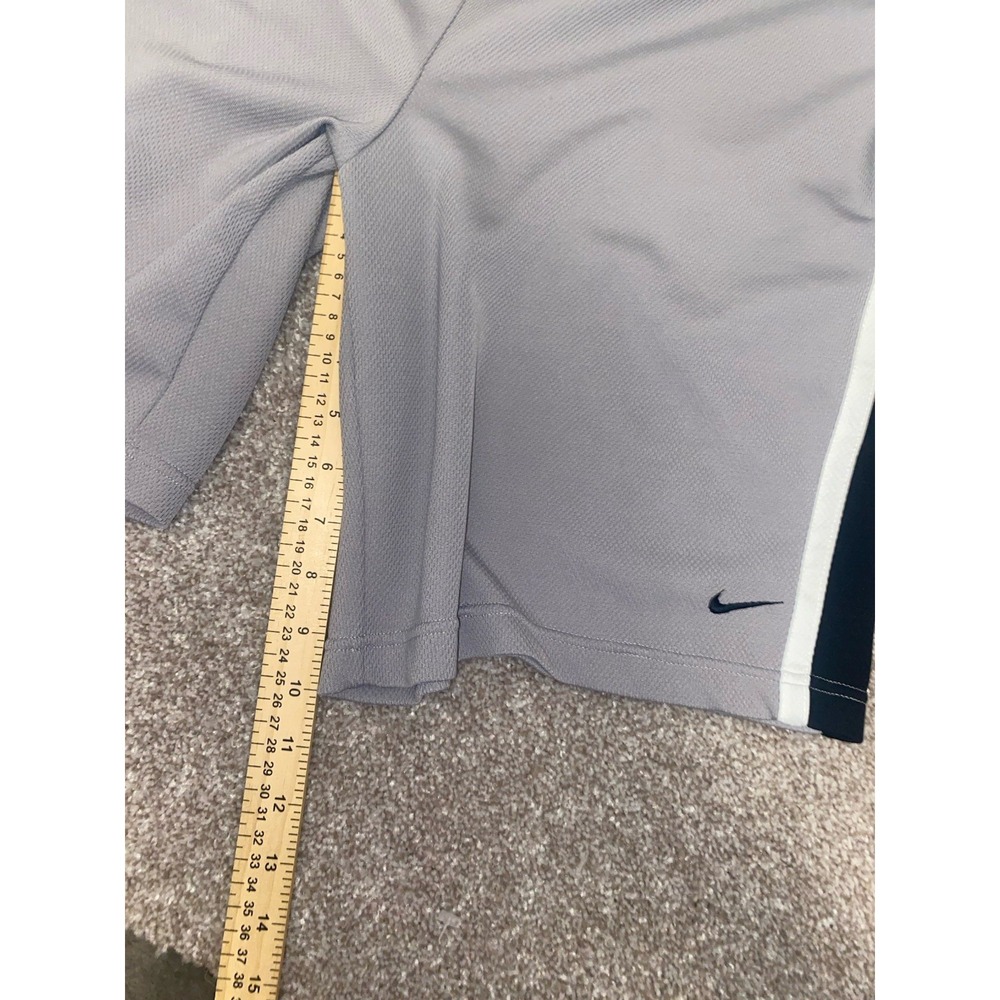NIKE Gray Tag‎ DRI-FIT Mens 42 Gray Active Stretch Shorts Basketball Gym Casual - Picture 2 of 11